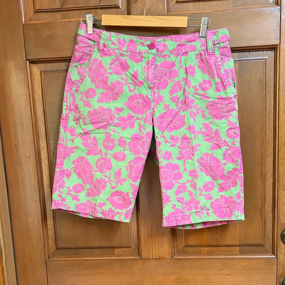 Boden Floral Pink and Green Women Shorts Size 12